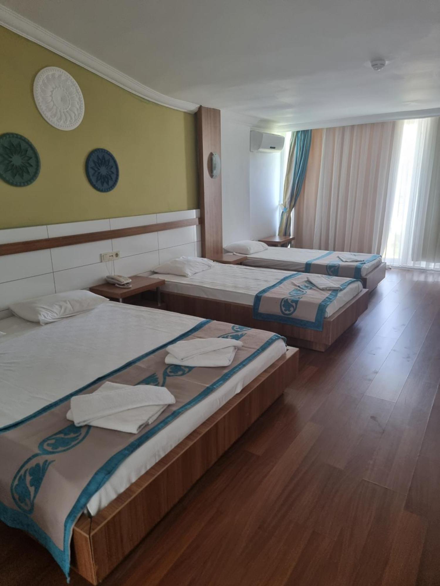 Luca Beach Hotel 시데 외부 사진