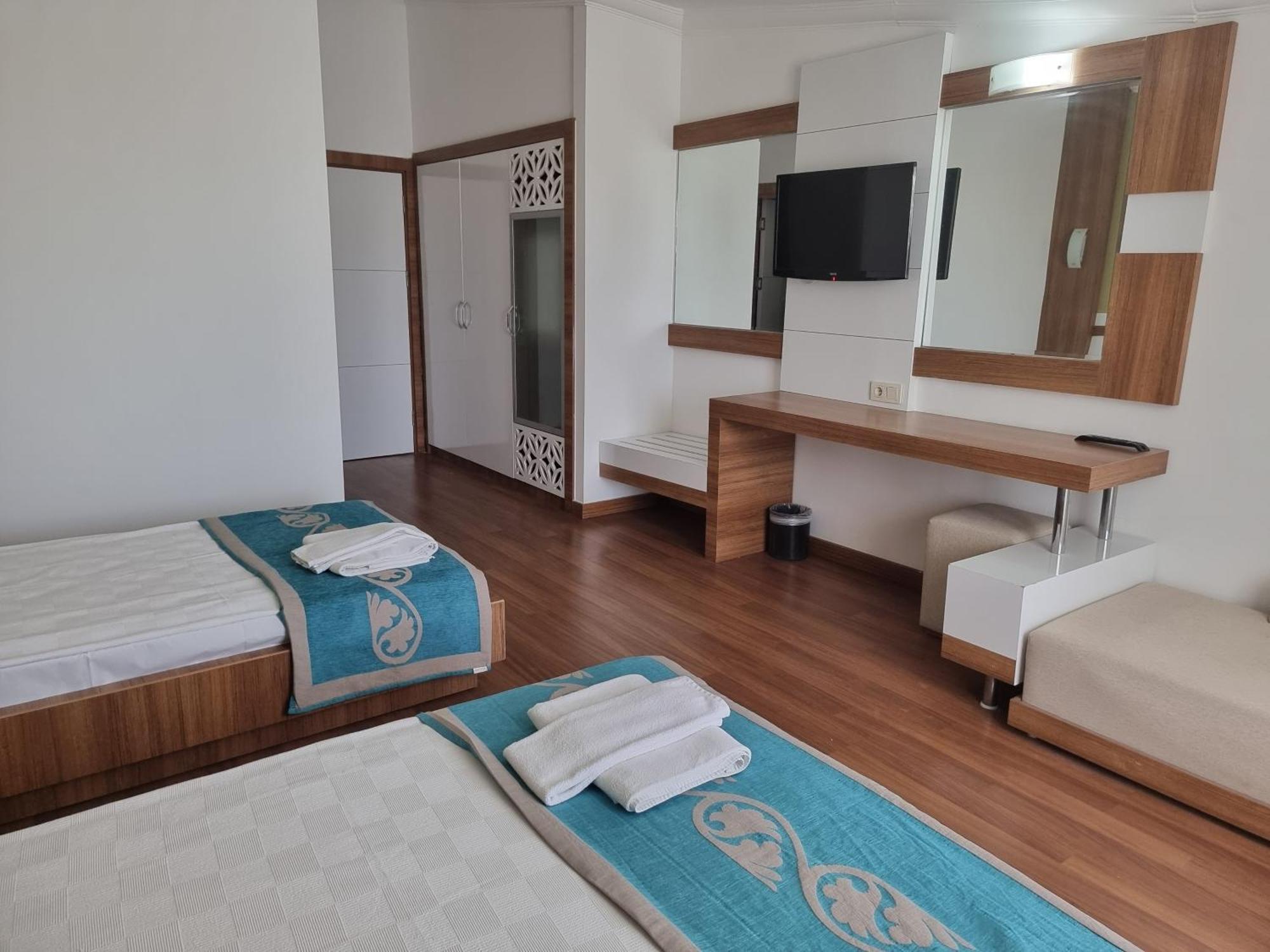 Luca Beach Hotel 시데 외부 사진